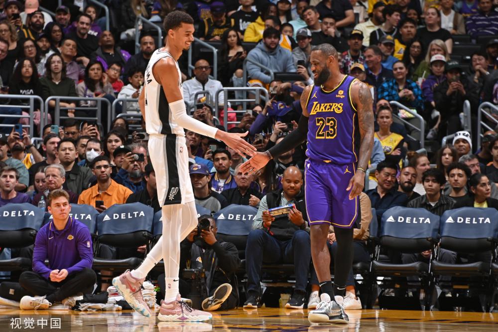 在足球运动 在足球运动