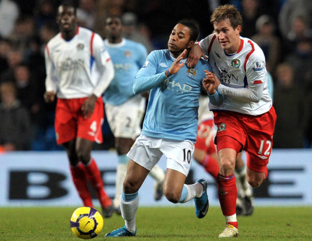 年轻球员来 年轻球员来