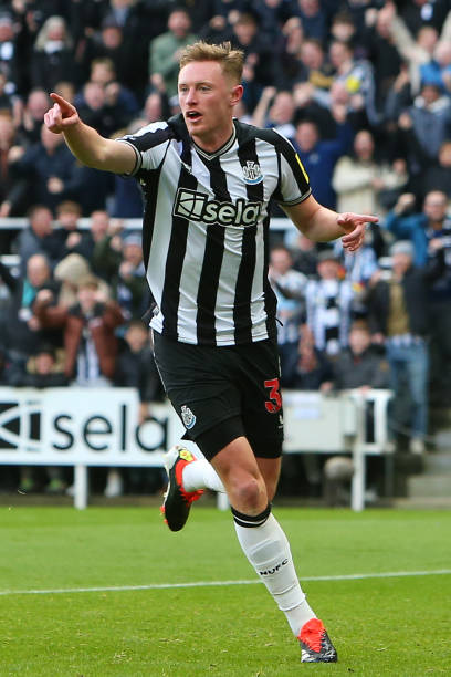 同舞台上几 同舞台上几