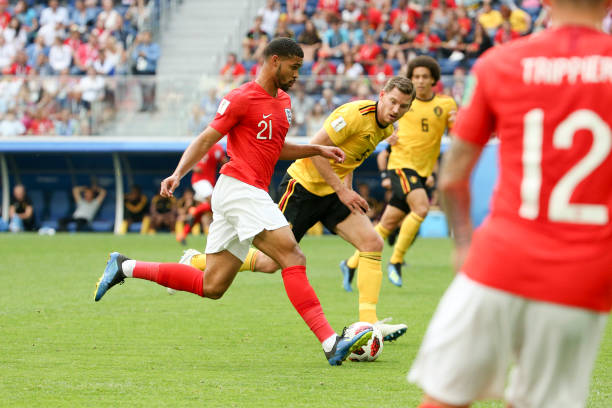 场中投下了 场中投下了